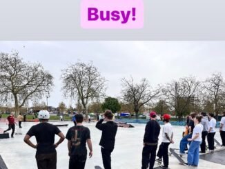 A busy Finsbury Park Skate Plaza courtesy of @finsburypark_skateplaza